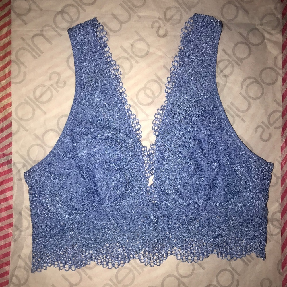 Victoria’s Secret V Neck Long Line Plunge Crochet Lace Bralette Blue Medium